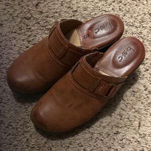 b.o.c. Ladies brown Slip-On Loafers Clogs